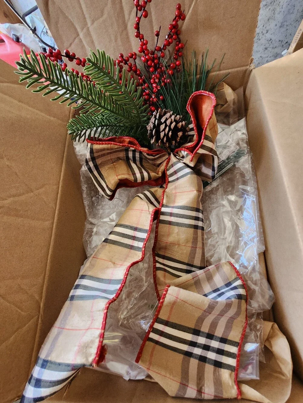 5 HOLIDAY Wreath Acessories.